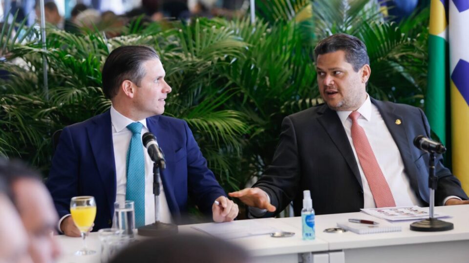 Alcolumbre e Motta pedem conciliação e dizem que Lula deve governar para todos