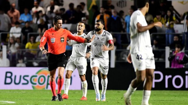 Análise: novo tropeço em casa deixa "missão Libertadores" mais distante para o Santos