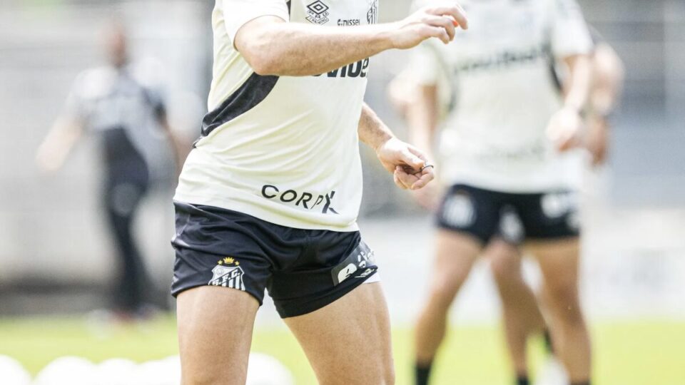 Arthur se recupera e terá cinco jogos antes do fim do contrato no Santos