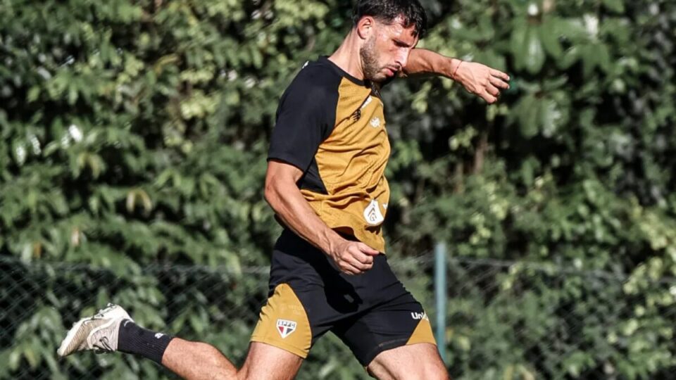 Calleri? Artur? Veja quem deve reforçar o São Paulo contra o Bahia