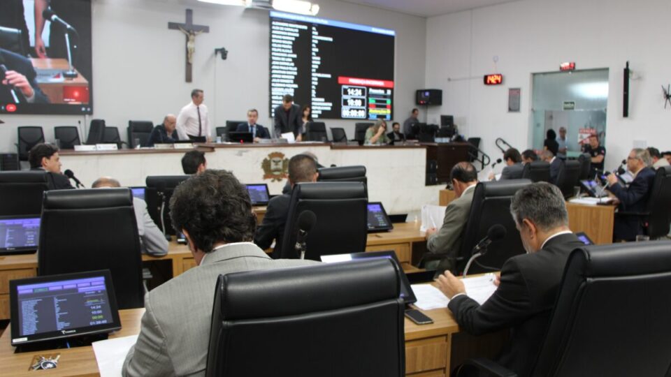 Câmara aprova projeto de ‘venda da dívida’ da Prefeitura em sessões extras