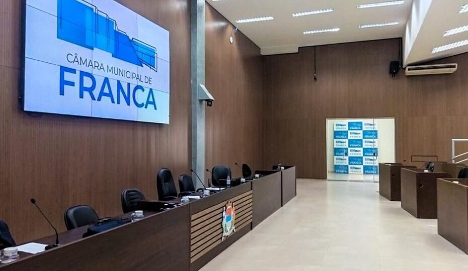 Câmara de Franca fecha durante o feriadão e retoma expediente na terça-feira