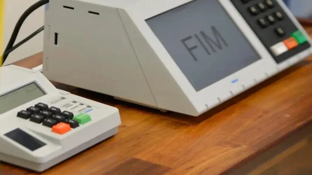 Como fazer a colinha para o segundo turno e o que pode ser levado à cabine