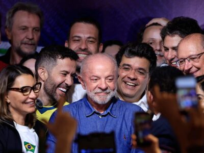 Como um modelo científico cravou a eleição? Rodrigo Mahlmeister desvenda no Triturando Dados