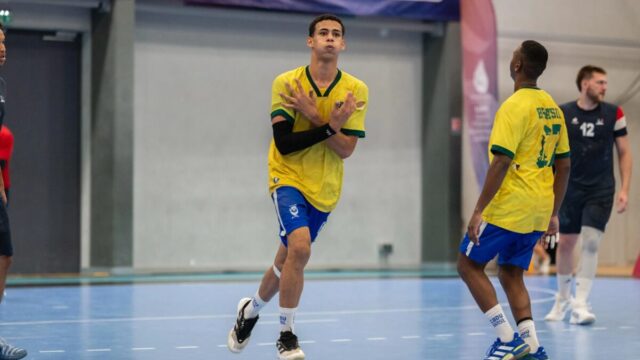 Conheça piauiense convocado para Seleção Júnior de handebol e com transferência acertada à Espanha