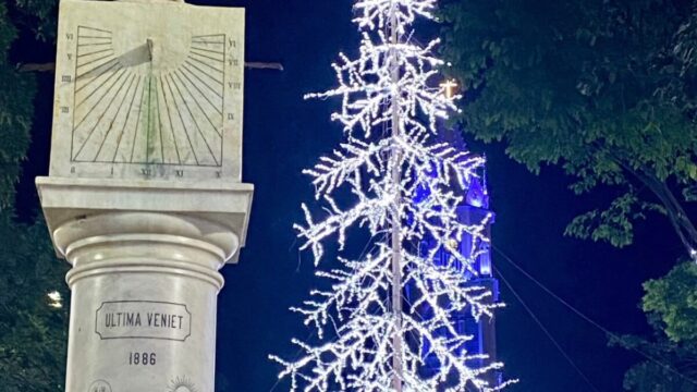 Decoração de Natal em Franca depende da habilitação de mais uma empresa