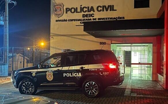Deic investiga homicídio de homem alvejado dentro de carro em Rio Preto