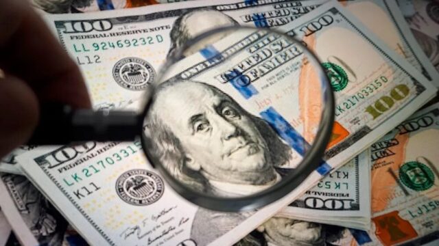 Dólar sobe a R$ 5,38 por incertezas da política fiscal no Lula 4