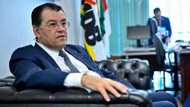 Eduardo Braga será relator de projeto sobre alíquota de novo imposto em comissão do Senado