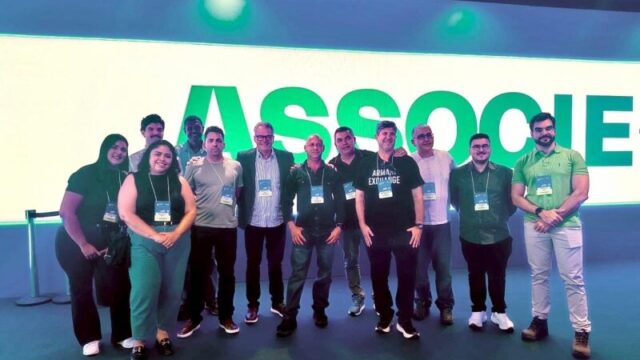 Equipe técnica da Saev Ambiental participa da Fenasan 2026 em busca de inovação no saneamento