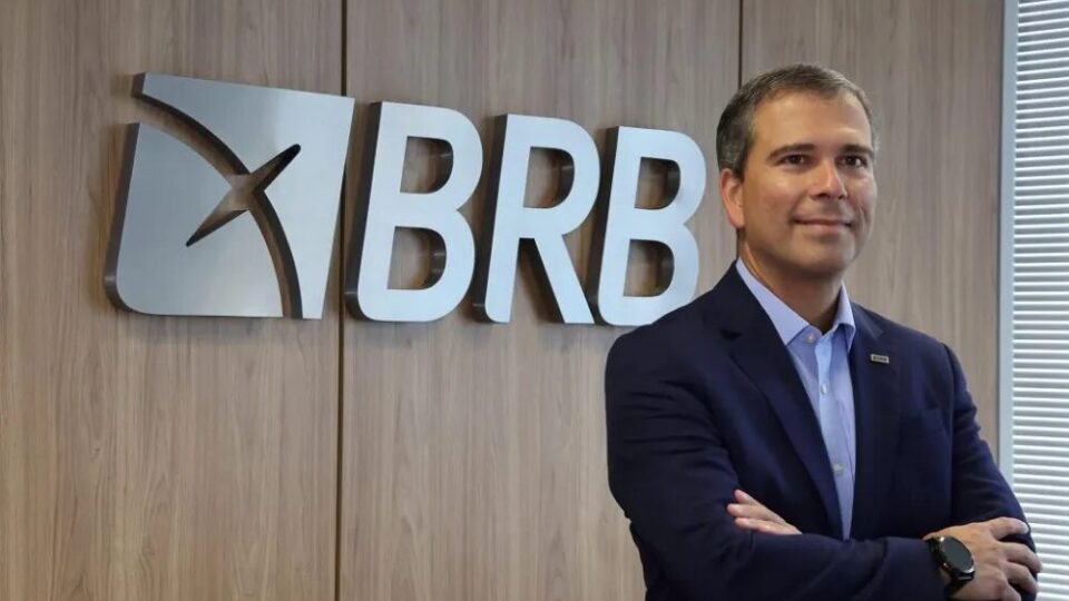 Ex-presidente do BRB diz que negócio com Master foi ordenado por Ibaneis e Vorcaro