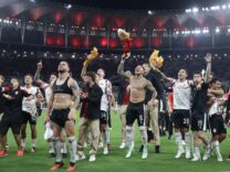 Finalista da Libertadores, Estudiantes busca primeira vaga da Argentina na Copa do Mundo de Clubes
