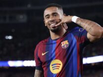 Gabriel Jesus se motiva com números superiores aos de Neymar e R10 no início de Barça: "Empolgado"