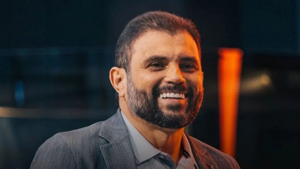 Pastor de Flávio reconhece resultado das eleições: ‘Hora de virar a página’