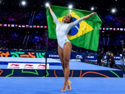 Rebeca Andrade conquista o tri no Mundial de Ginástica na Holanda