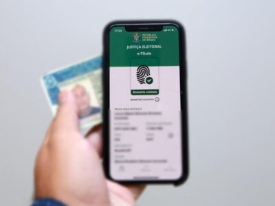 Resultado da eleição entre Lula e Flávio Bolsonaro deve sair mais cedo neste domingo