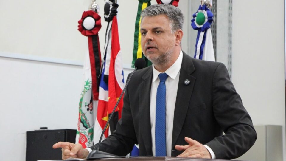 Rillo celebra vitória de Lula e critica violência de apoiadores do bolsonarismo