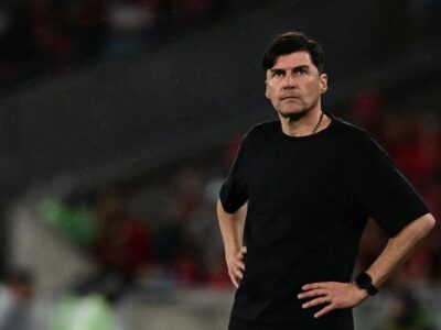 Técnico uruguaio do Estudiantes celebra Maracanazo contra o Flamengo: "Experiência fabulosa"